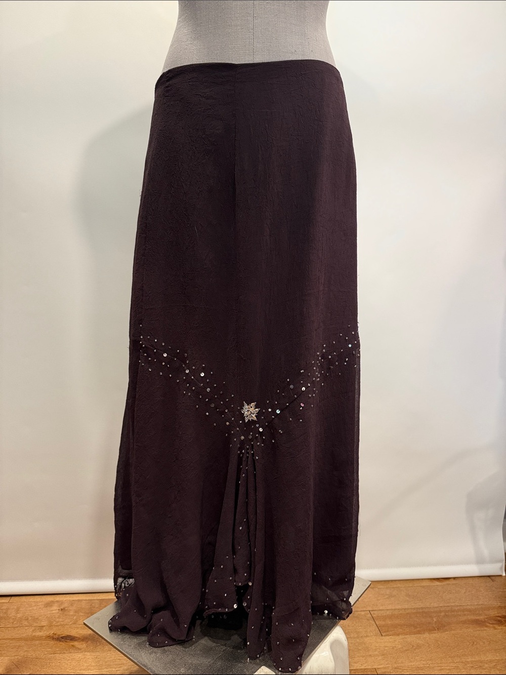 Jessica 2-Piece Beaded Evening Set | Deep plum color| Size 12 - Picture 8 of 10